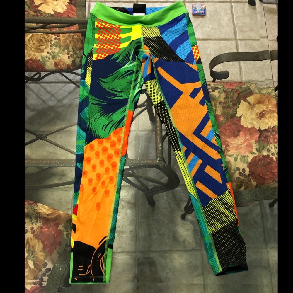 EUC Reebok Crossfit Leggings Green XS